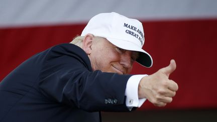 Le candidat républicain Donald Trump à Miami en Florise en meeting en vue de l'élection présidentielle. (RHONA WISE / AFP)