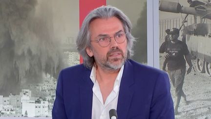 Attaque du Hamas en Israël : "Le Hamas agit comme une organisation terroriste", selon Aymeric Caron