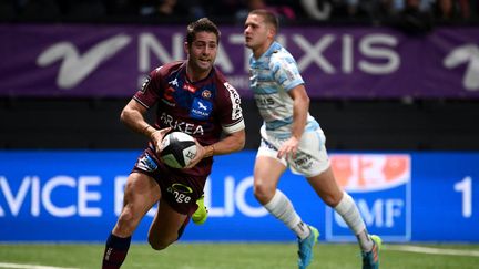 Le Bordelais Santiago Cordero face au Racing 92, en Top 14, dimanche 28 novembre à Paris-La Défense Arena. (FRANCK FIFE / AFP)