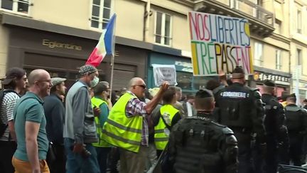 Mouvement antivax : va-t-on voir apparaître un "convoi de la liberté" français ?