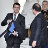 Manuel Valls et Fran&ccedil;ois Hollande, le 19 octobre 2016, apr&egrave;s le Conseil des ministres &agrave; l'Elys&eacute;e. (ALAIN JOCARD / AFP)