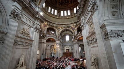 La cérémonie du&nbsp;jubilé d'Elizabeth II à la cathédrale Saint Paul, à Londres (Angleterre), le 3 juin 2022. (PHIL NOBLE / POOL / AFP)