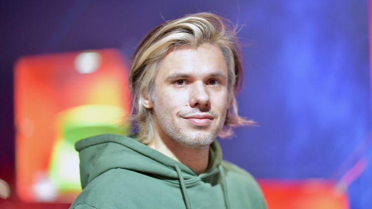 Le rappeur OrelSan, ici à Caen le 20 novembre 2020, est en tête des nominations aux 37e Victoires de la Musique avec la chanteuse Clara Luciani. Son album "Civilisation" est l'album le plus vendu en France en 2021 avec plus de 335.000 copies physiques selon le Snep. (FRANCK CASTEL / MAXPPP)