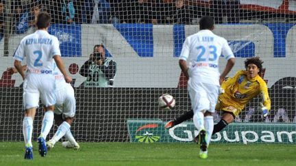 Guillermo Ochoa (Ajaccio) face à la menace marseillaise