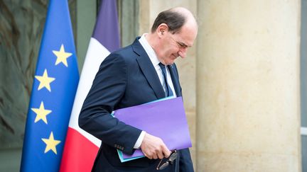 Jean Castex quitte l'Elysée après un conseil des ministres, le 13 avril 2022. (GABRIELLE CEZARD / SIPA)