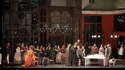 Scène de "La Bohème" au Théâtre des Champs-Elysées à Paris, le 11 juin 2023. (VINCENT PONTET)