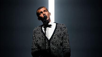 Le chanteur belge Stromae en concert au Madison Square Garden, à New York (Etats-Unis), le 1er octobre 2015.&nbsp; (MATTHEW EISMAN / GETTY IMAGES NORTH AMERICA / AFP)