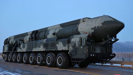 Un missile balistique nord-coréen, photographié le 19 décembre 2023. (KCNA VIA KNS / AFP)