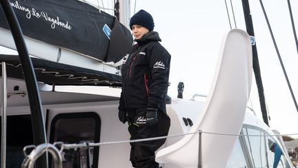 La militante écologiste suédoise Greta Thunberg, à bord du catamaran La Vagabonde, le 13 novembre 2019 à Hampton, en Virginie (Etats-Unis).&nbsp; (NICHOLAS KAMM / AFP)