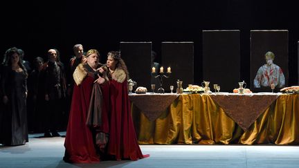 Roberto Frontali (Macbeth) et Sausanna Branchini (Lady Macbeth)
 (Vincent Pontet)