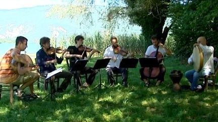 Bela à Aiguebelette
 (France 3 Culturebox)