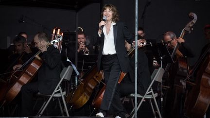 Concert de Jane Birkin au festival des Vieilles Charrues, le 18 juillet 2019. (LOIC VENANCE / AFP)