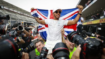 Le champion du monde de F1, Lewis Hamilton, le 29 octobre 2017. (HOCH ZWEI / AFP)