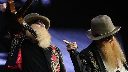 Dusty Hill (à gauche) et Billy Gibbons (à droite) de ZZ Top au Hellfest à Clisson (22 juin 2013)
 (Jean-Sébastien Evrard / AFP)