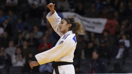 Shirine Boukli, judokate française, à l'Accor Arena de Paris, le 2 février 2024. (STEPHANE ALLAMAN / AFP)