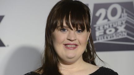 Jamie Brewer lors de la c&eacute;r&eacute;monie des Golden Globes, &agrave; Beverly Hills (Californie, Etats-Unis), le&nbsp;12 janvier 2014. (PHIL MCCARTEN / REUTERS)