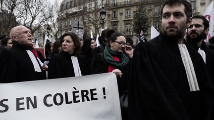 Retraites : la fronde contre la réforme est lancée