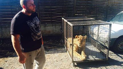 &nbsp; (Anthony et son lion © Radio France / Thomas Pontillon)