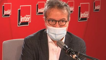 Martin Hirsch, directeur général de l'AP-HP, lundi 22 novembre sur France Inter.  (FRANCEINTER / RADIO FRANCE)