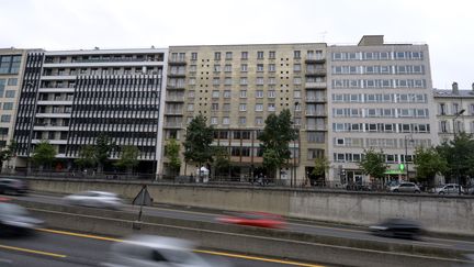 Des HLM &agrave; Neuilly-sur-Seine (Hauts-de-Seine), le 13 septembre 2013. (MIGUEL MEDINA / AFP)