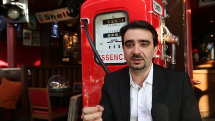 Pierre Chasseray, délégué général de 40 millions d’automobilistes, le 5 décembre 2013 à Paris. (YANN FOREIX / MAXPPP)