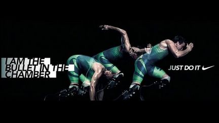 Dans cette publicit&eacute;, Nike compare Oscar Pistorius &agrave; une balle&nbsp;dans le canon d'un pistolet. (NIKE)