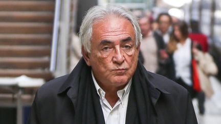 Dominique Strauss-Kahn, le 24 septembre 2013, &agrave; la gare du Nord, &agrave; Paris.&nbsp; (PAUL HUBBLE/FILMMAGIC/GETTY IMAGES)