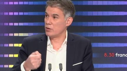 Olivier Faure, premier secrétaire du Parti socialiste, était lundi 14 février l'invité du 8h30 franceinfo.&nbsp; (FRANCEINFO / RADIO FRANCE)