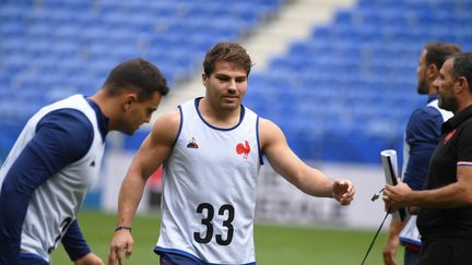 Le demi de mêlée Antoine Dupont, lors d'une séance d'entraînement au Groupama Stadium, à Lyon, le 4 octobre 2023. (MOURAD ALLILI / SIPA)