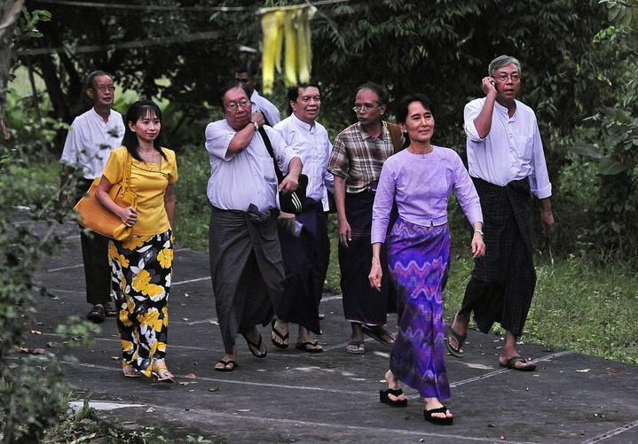 Aung San Suu Kyi lors de sa libération le 13 novembre 2010
 (STR / AFP)