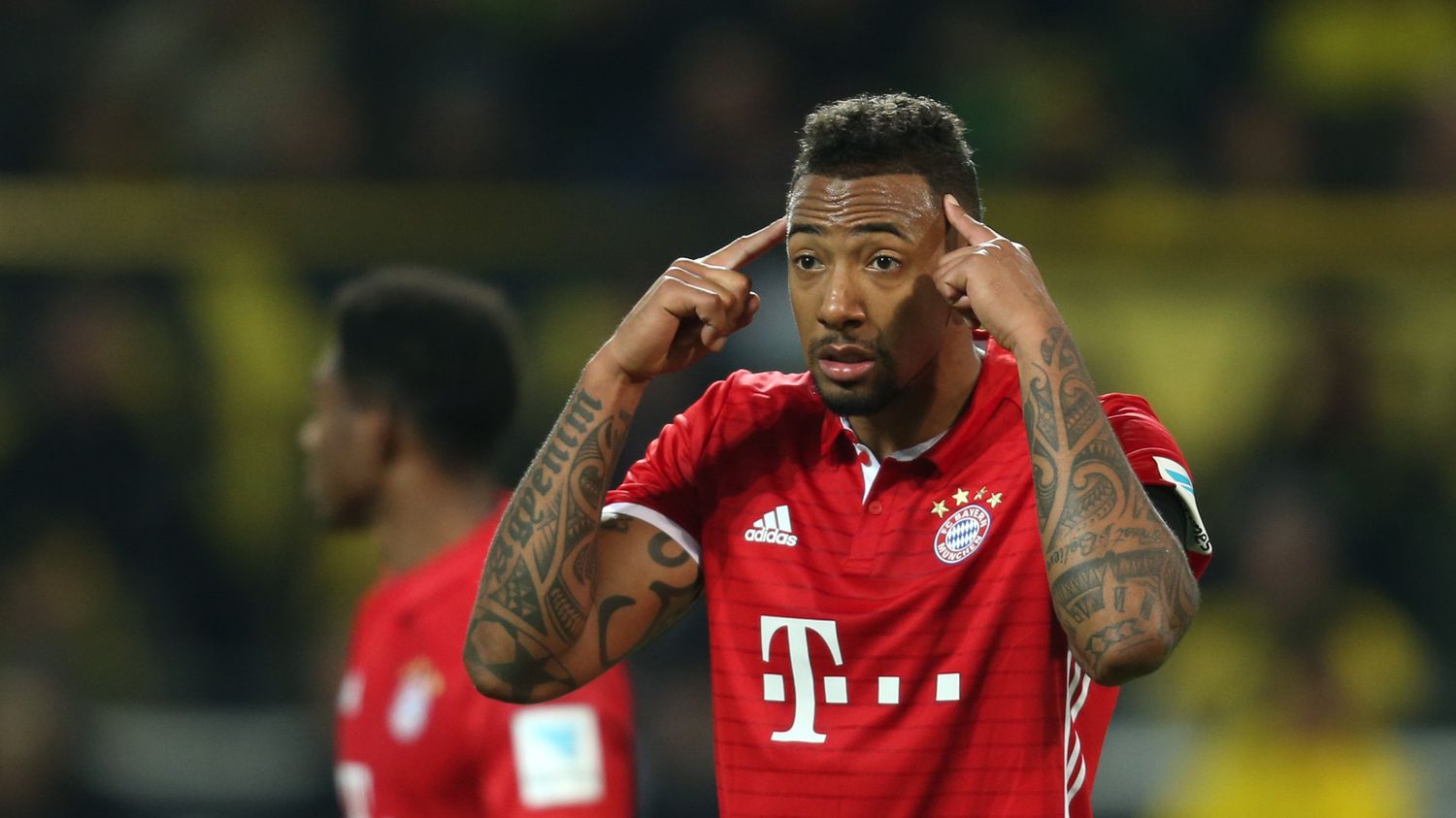 Bayern Munich Jerome Boateng Doit Redescendre Sur Terre Selon Karl Heinz Rummenigge