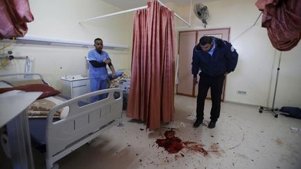 &nbsp; (La chambre de l'hôpital Al Ahly dans laquelle le cousin du suspect a été tué ©REUTERS/Mussa Qawasma)