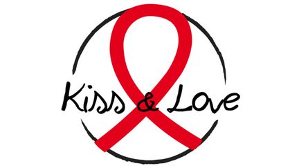 "Kiss &amp; Love" inscrit sur le logo de la lutte contre le Sida
 (Sidaction)