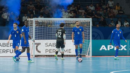 L'équipe de France de futsal face à l'Ukraine lors de la petite finale de la Coupe du monde, le 6 octobre 2024, à Tachkent (Ouzbékistan). (CHARLES LEGER / FFF)