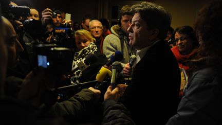 Jean-Luc M&eacute;lenchon &agrave; la maison des syndicats de Florange. (HERVE POZZO / FRANCETV INFO)