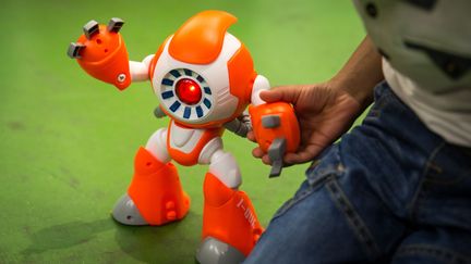 Le robot i-Que est-il un espion ? (ROB STOTHARD / GETTY IMAGES EUROPE)