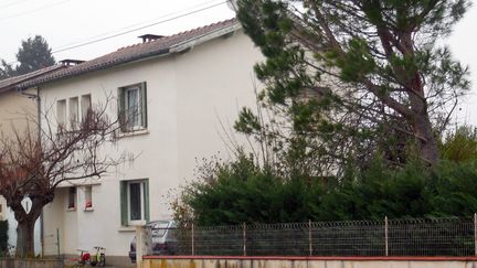 La maison de la m&egrave;re d'un des jihadistes pr&eacute;sum&eacute;, &agrave; Graulhet (Tarn), le 15 d&eacute;cembre 2014. (MAXPPP)