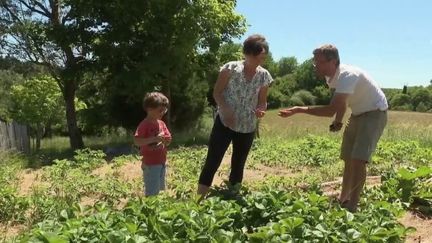 Qualité de vie : ces citadins qui décident de s'installer à la campagne (FRANCE 2)