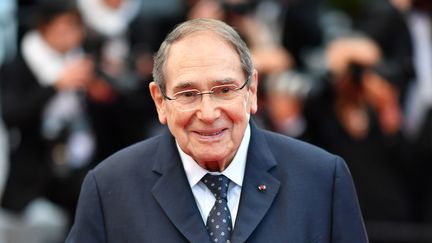 Le comédien et réalisateur&nbsp;Robert Hossein lors de la 71e édition du Festival de Cannes, le 16 mai 2018. (ALBERTO PIZZOLI / AFP)