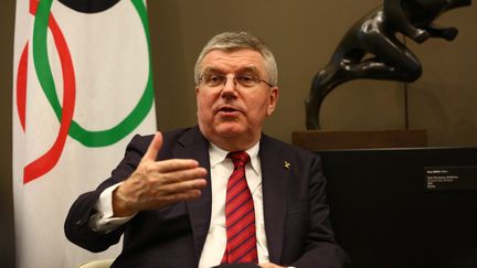 Le président du CIO Thomas Bach, ici en 2017, figure parmi les intervenants dans cette vidéo. (GONG BING / XINHUA)