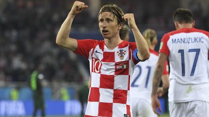 Luka Modric célèbre son but inscrit face à l'Argentine, lors de la Coupe du monde 2018 (PATRICK HERTZOG / AFP)