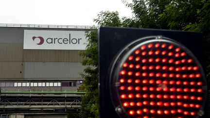 Un site d'ArcelorMittal &agrave; Li&egrave;ge (Belgique), le 18 septembre 2012. (ERIC LALMAND / BELGA)