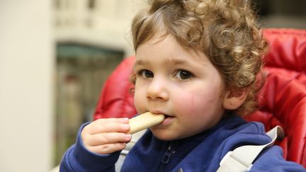 Les parents s'inquiètent légitimement de l'exposition des enfants aux images pornographiques. (MAXPPP)