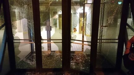Le siège de la CGT a été "vandalisé" dans la nuit de vendredi à samedi 25 juin 2016,&nbsp;à Montreuil (Seine-Saint-Denis).&nbsp; (CELINE VERZELETTI / FACEBOOK)