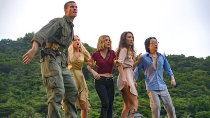 &nbsp;Austin Stowell, Jimmy O. Yang, Lucy Hale, Maggie Q, Portia Doubleday dans "Nightmare Island" de Jeff Wadlow (Copyright 2020 Sony Pictures Entertainment Deutschland GmbH)