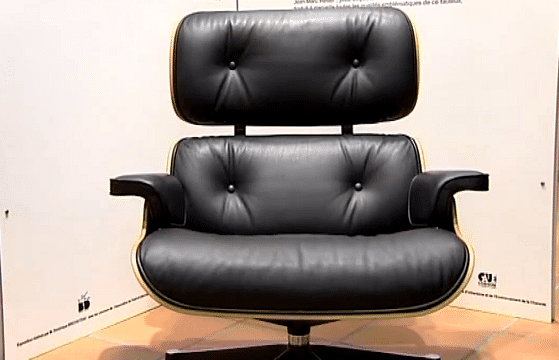 Fauteuil lounge de Charles Eames (1956)
 (France 3)