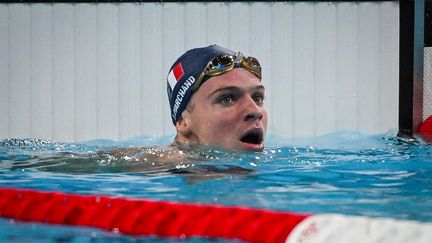 Natation aux JO de Paris 2024 : avec un nouveau record olympique sur 200 m 4 nages, un exceptionnel Léon Marchand décroche une quatrième médaille d'or