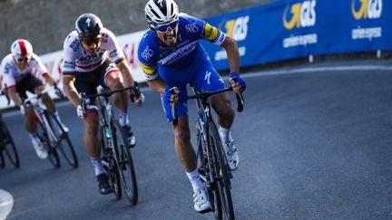 Julian Alaphilippe lors de sa victoire sur Milan-San Remo en 2019. (LUCA BETTINI / POOL)