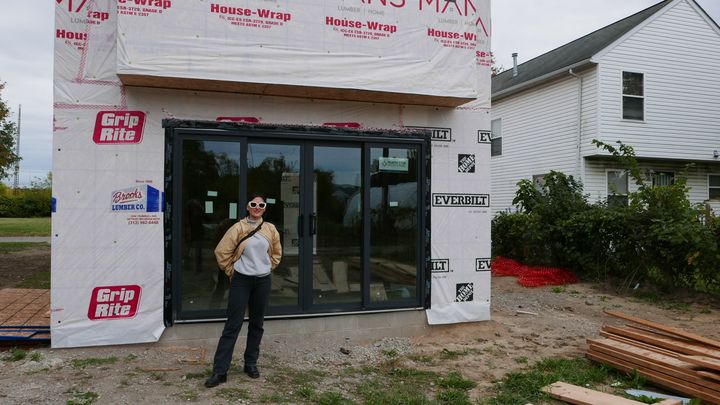 Margaux Guicheteau a choisi de faire construire sa future maison à Core City, où l’architecture est résolument futuriste. L’objectif est de redonner vie à ce quartier explique la Française. (Photo Emmanuel Langlois)