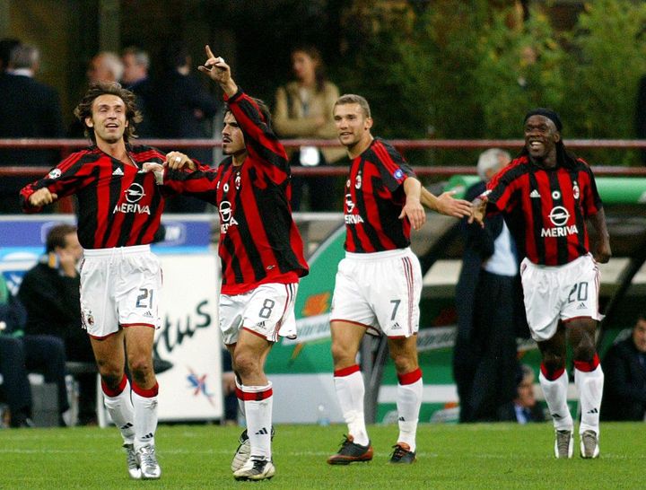 Pirlo, Gattuso, Shevchenko et Seedorf, ici avec le maillot du Milan en 2003, sont tous devenus entraîneur par la suite (PATRICK HERTZOG / AFP)